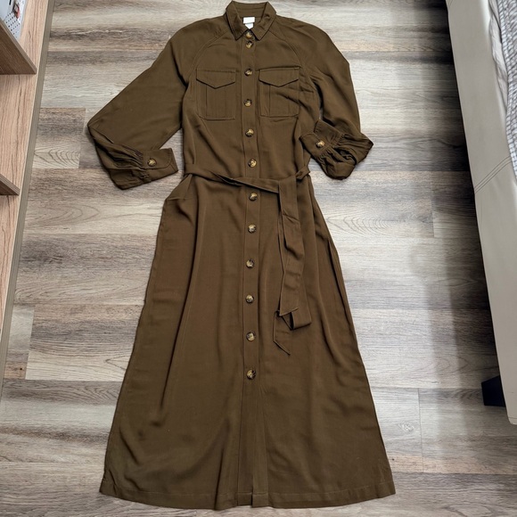 H&M Military green  Maxi Dress with Belt - Picture 5 of 9